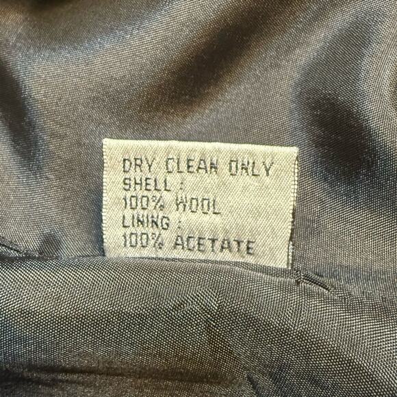 John Meyer of Norwich Women’s VTG 100% Wool Beaded Double-Breasted Blazer Sz 10 - Picture 8 of 10